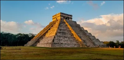 Dans quel pays se trouve la ville de Chichen Itza ?