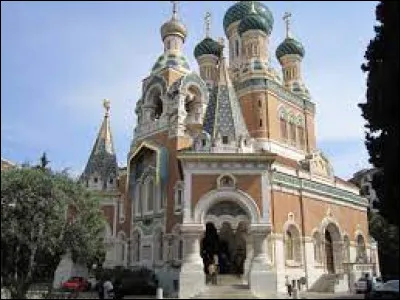 Comment s'appelle la cathédrale orthodoxe de la ville de Nice ?