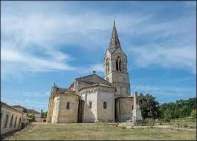 Voici l'église Saint-Sulpice, à Mombrier. Village de l'arrondissement de Blaye, dans le vignoble des Côtes de Bourg, il se situe dans le département ...