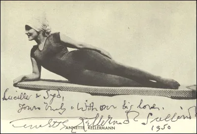 Pourquoi la nageuse australienne Annette Kellermann a-t-elle &eacute;t&eacute; arr&ecirc;t&eacute;e &agrave; Boston en 1907 ?