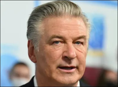 Qui est cet acteur américain qui joue le rôle de ''Jack Ryan'' dans le film d'action ''À la poursuite d'Octobre rouge'' ?