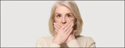 Quel anglicisme couramment utilisé signifie : révéler un élément-clé de l'intrigue d'une uvre ?