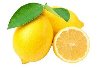 Un citron est riche en vitamine C.