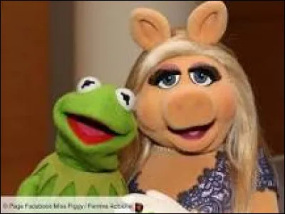 De quelle autre marionnette est amoureuse Piggy la cochonne dans l'émission du ''Muppet Show'' ?