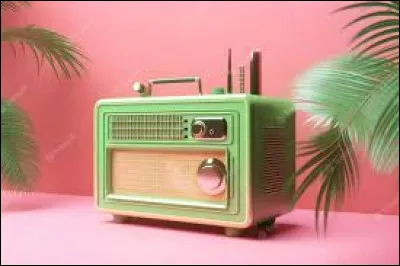 Quel groupe britannique a interprété "Radio Ga Ga" en 1984 ?