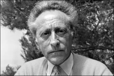 Qui est cet écrivain, auteur du court texte écrit pour Jean Marais, intitulé ''Le Menteur'' ?