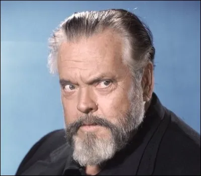 Qui est cet acteur, réalisateur du documentaire ''Vérités et Mensonges'' ?