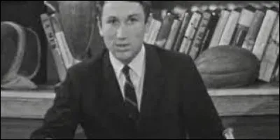 Dans quel domaine a-t-il commencé en tant que journaliste à la télévision en 1964 ?