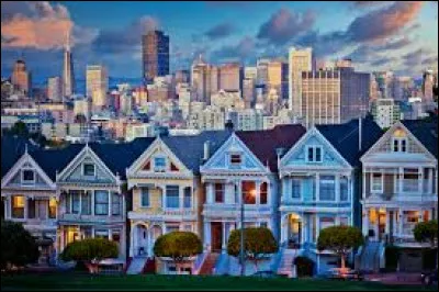 Dans quel État des États-Unis se situe la ville de San Francisco ?
