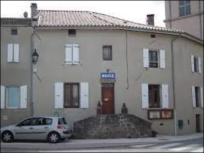 Ancienne commune Ardéchoise, Nonières se situe en région ...