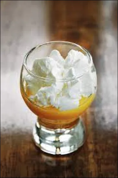 Comment appelle-t-on cette liqueur onctueuse d'origine néerlandaise, faite de jaune d'uf, de sucre et d'alcool ?