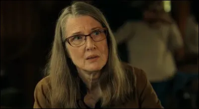 Ici, c'est Hope. Dans quelle série Netflix la voit-on ?