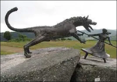 Durant quel siècle la bête du Gévaudan a-t-elle tuée plusieurs personnes ?