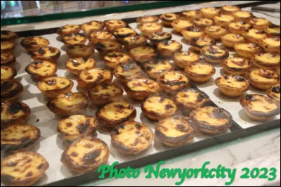 Quelle est cette pâtisserie à la crème, typique de la cuisine portugaise ?