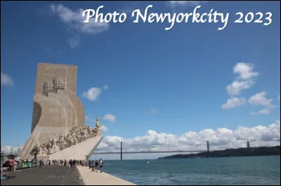 Quel est ce monument érigé à la mémoire des navigateurs portugais des grandes découvertes du XVe et XVIe siècle qui est construit au bord du Tage ?