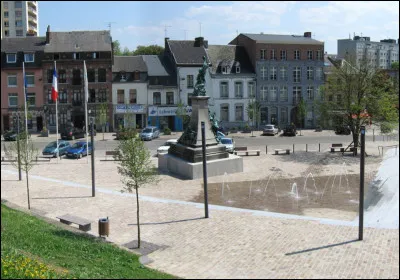 Dans quel département est située la ville de Maubeuge ?
