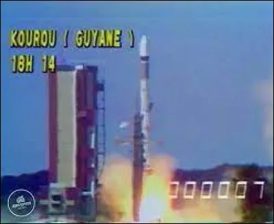 Un 24 décembre a lieu le lancement réussi d'une première fusée Ariane depuis la base de Kourou en Guyane : c'était en ...