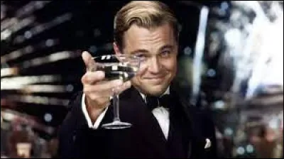 Qui a écrit le roman ''Gatsby le Magnifique'' dont l'adaptation cinématographique de 2013 offrira le premier rôle à Leonardo Dicaprio ?