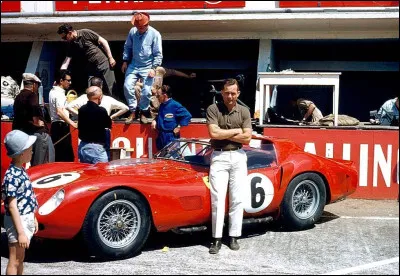 Ce pilote américain a couru pour Ferrari de 1958 à 1962 : il a remporté 3 grands prix et le titre de champion du monde en 1961 et en endurance les 24 Heures du Mans et les 12 Heures de Sebring chacune à trois reprises avec la Ferrari Testa Rossa :
