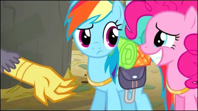 Fluttershy te demande si tu veux aller à l'école de l'amitié. Tu réponds :