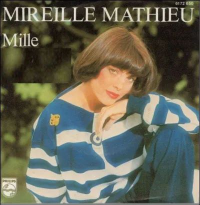 Quel est le titre de la chanson interprétée par Mireille Mathieu, sortie en 1977 ?