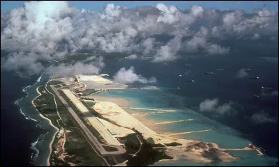 Où se trouve l'île de Diego Garcia ?
