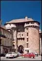 Cette cit mdivale aux portes fortifies, abrita les protestants en 1586, ce qui entrana sa destruction par l'amiral de Joyeuse. Ancienne capitale du Gvaudan, c'est...