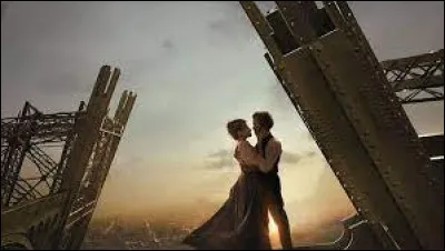 Quel acteur incarne Gustave Eiffel dans le film ''Eiffel'' sorti en 2021 ?