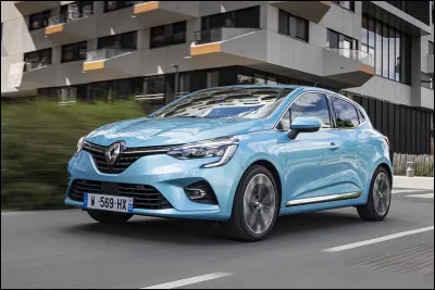 Quel est le nombre d'heures de conduite obligatoires pour passer le permis de conduire avec une voiture à boîte automatique ?