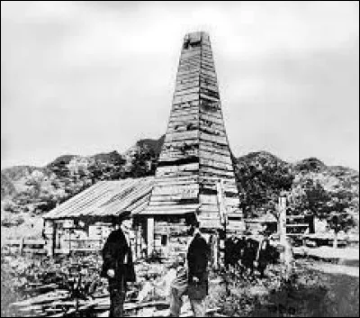 Le 27 août 1859, le pétrole jaillit du sous-sol, c'est le début de son exploitation industrielle : où cet événement a-t-il eu lieu ?