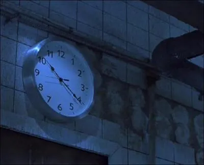 Jusqu' quelle heure Lawrence a-t-il pour tuer Adam ?