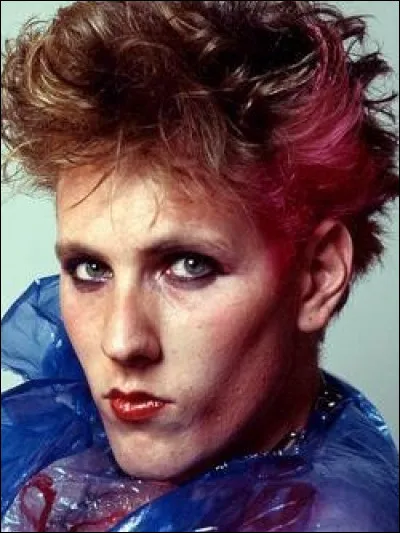 Quel est le prénom de scène de ce monsieur Bertrand ?