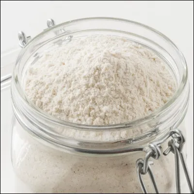 Quel est le terme correct en cuisine pour dire que l'on va saupoudrer de farine un aliment revenu dans un corps gras ?