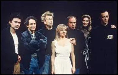 Quel acteur est le sujet de la comédie musicale de ''La Légende de Jimmy'' ?