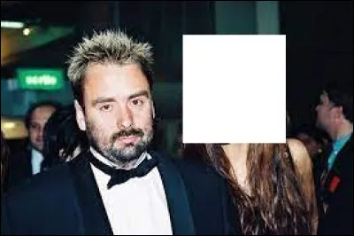 Avec quelle actrice se marie-t-il en 1992 ?