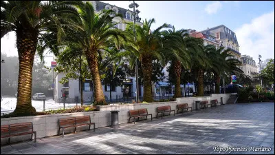 Combien y a-t-il d'habitants à Biarritz ?