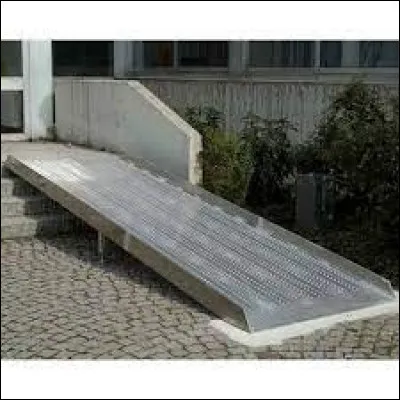 Quelle lettre faut-il ajouter pour obtenir une douloureuse contraction d'un muscle ?