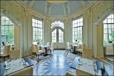 Quel nom de roi de France porte le c&eacute;l&egrave;bre restaurant de Monte-Carlo qui poss&egrave;de 3 &eacute;toiles Michelin ?