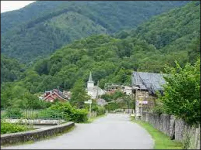 Petit village Bigourdan de 39 habitants, Ferrère se situe en région ...
