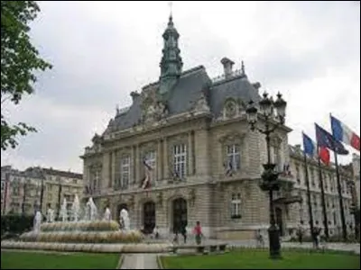 Dans quel département de la région Île-de-France, se situe la ville de Levallois-Perret ? (Photo : son hôtel de ville.)