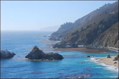 Quel acteur a été gouverneur de Californie de 2003 à 2011 ?