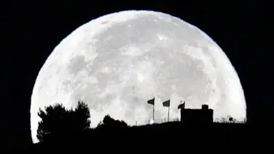 Quelle est la distance entre la Terre et la Lune ?