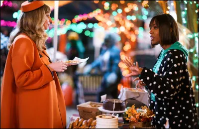 Quel est ce film Netflix sorti il y a un an, en octobre 2022, et dans lequel on peut voir que des décorations prennent vie et provoquent des ravages dans la ville de Bridge Hollow ?