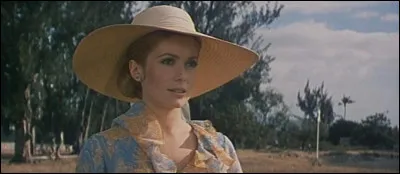 En 1969, dans quelle île des tropiques Belmondo attend-il sa ''Sirène du Mississippi'' ?