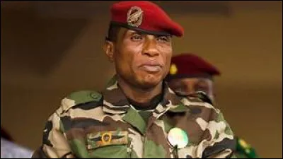 Pendant combien de semaines la ville de Bata a-t-elle été privée d'eau en 2019, sans raison apparente ?