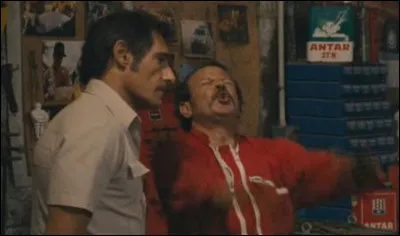 Comment s'appelle le garagiste dans le film ''Camping'' ?