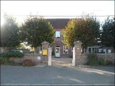 Ancienne commune Isarienne, La Neuville-Garnier se situe dans l'ex région ...