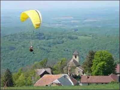Je vous emmène en Franche-Comté, à Saint-Thiébaud. Petit village de 70 habitants, dans l'arrondissement de Dole, il se situe dans le département ...
