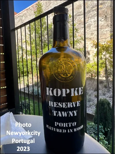 Le Porto est une liqueur digestive produite au Portugal.