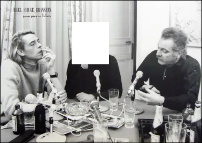 Quel chanteur participe à un entretien radiophonique légendaire en 1969, en compagnie de Georges Brassens et de Jacques Brel ?